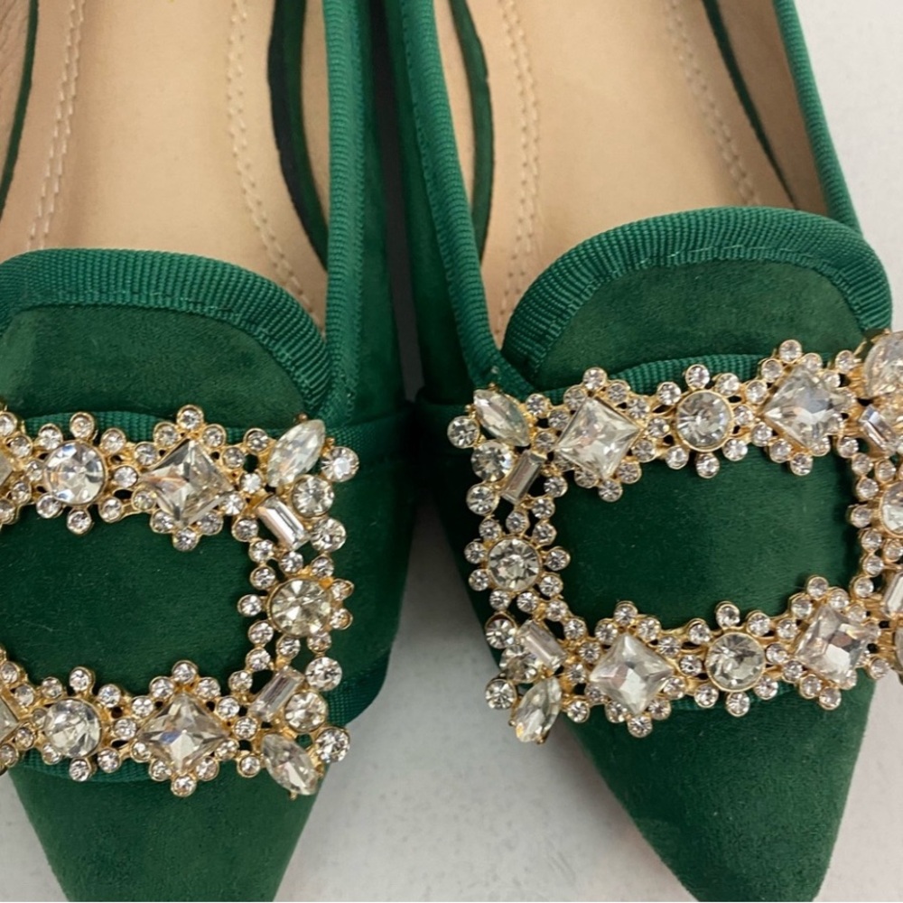 BEAUTIFUL SUEDE FLATS WITH BLING    NEW IN BOX - Picture 5 of 11